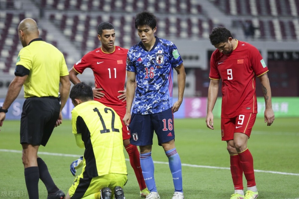 爱游戏- 德罗巴在拜仁比赛中领先优势明显，刷新纪录引发热议！引发球迷热议