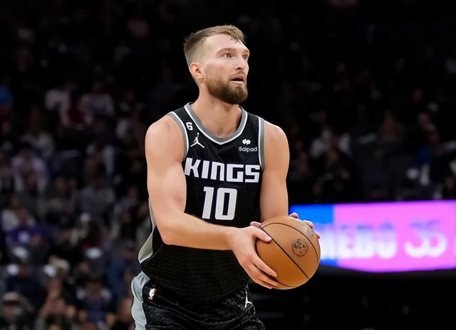 包含今晚欧篮联焦点战，萨克拉门托国王更衣室发声，媒体盛赞，细节决定成败的词条