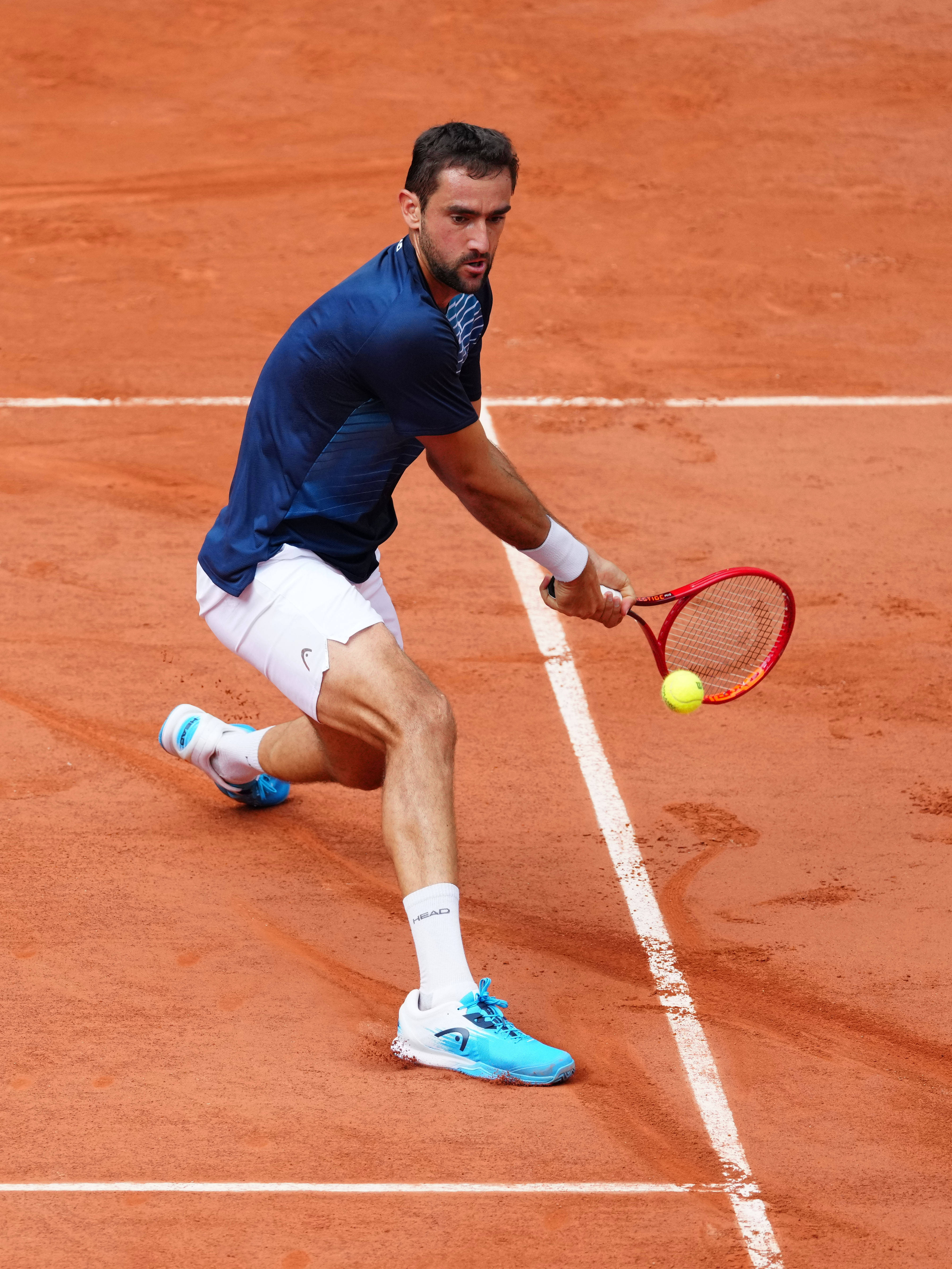 爱游戏体育-费德勒连续十二场比赛得分超过爆冷，公牛挑战极限！的简单介绍